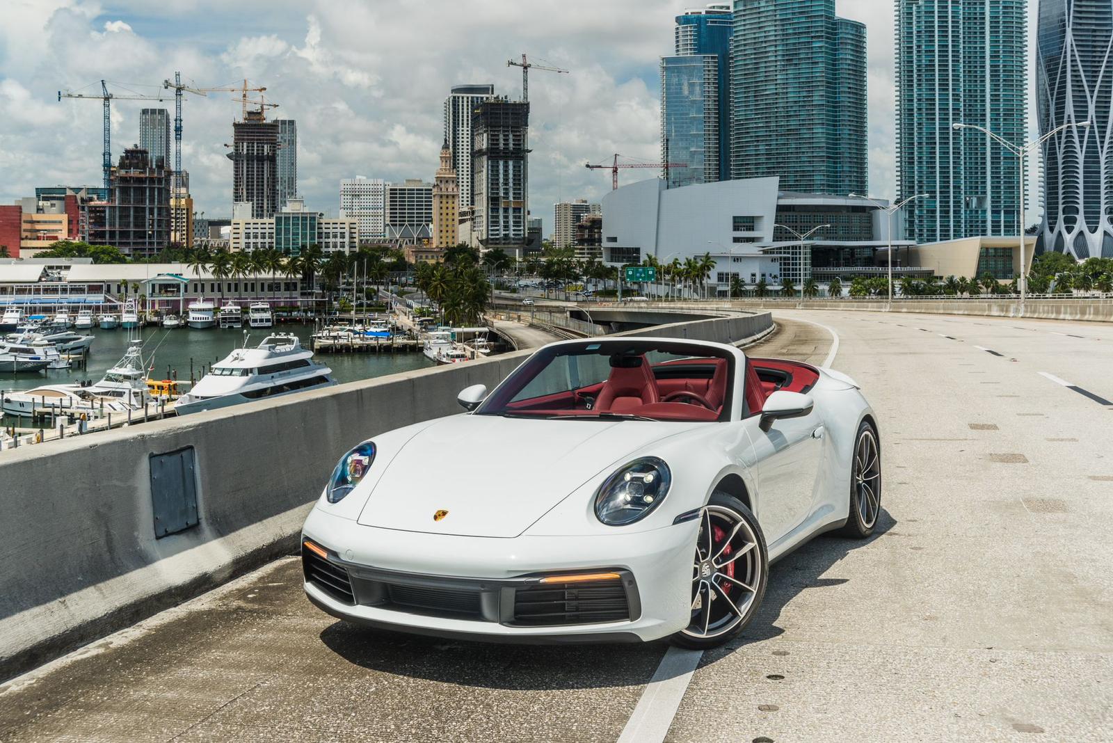 Porsche 911 Cabriolet - Imagem 2
